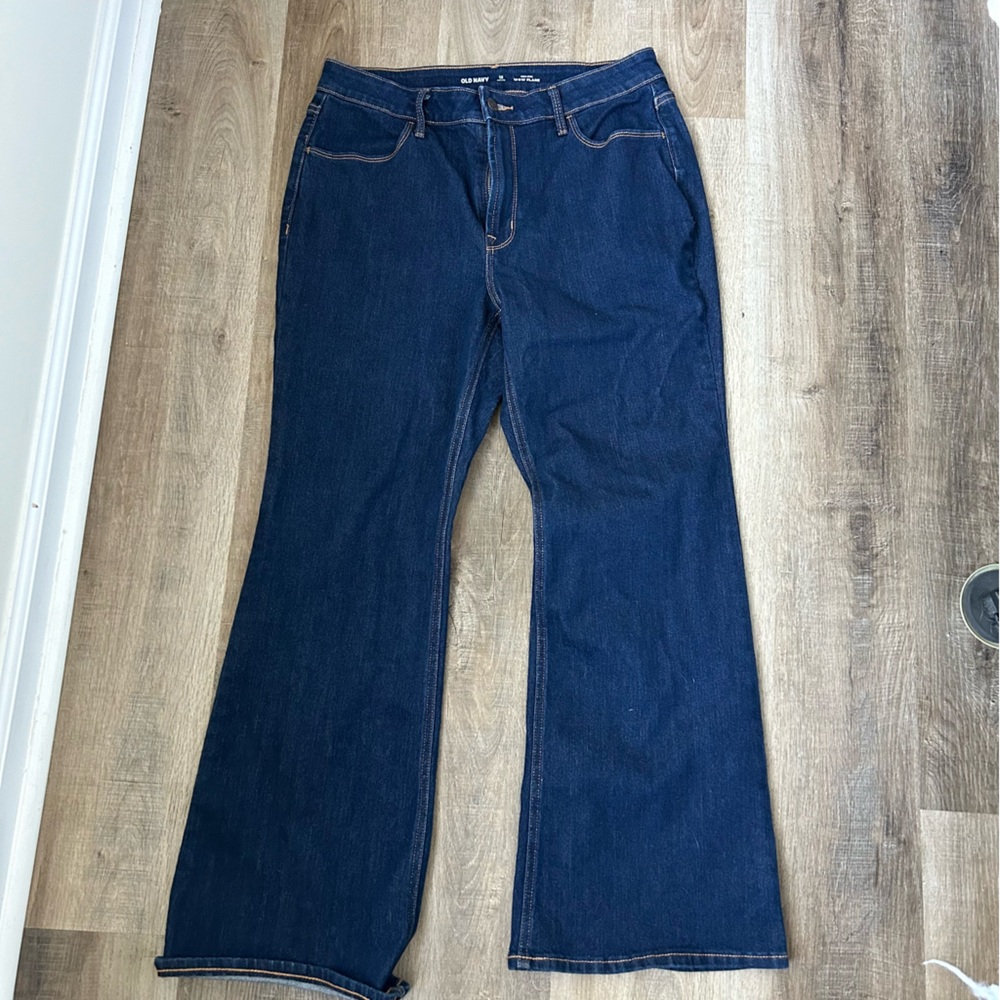 Old Navy High Rise WOW Flare Jeans